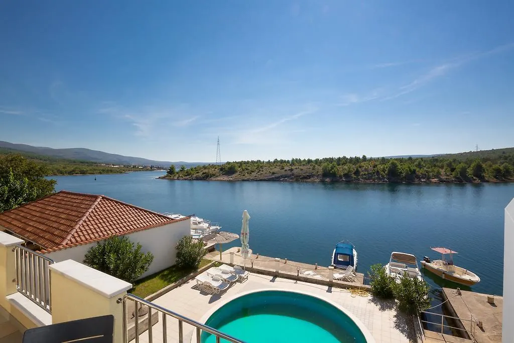 Apartments Duje Ribnica Obrovac Kroatië