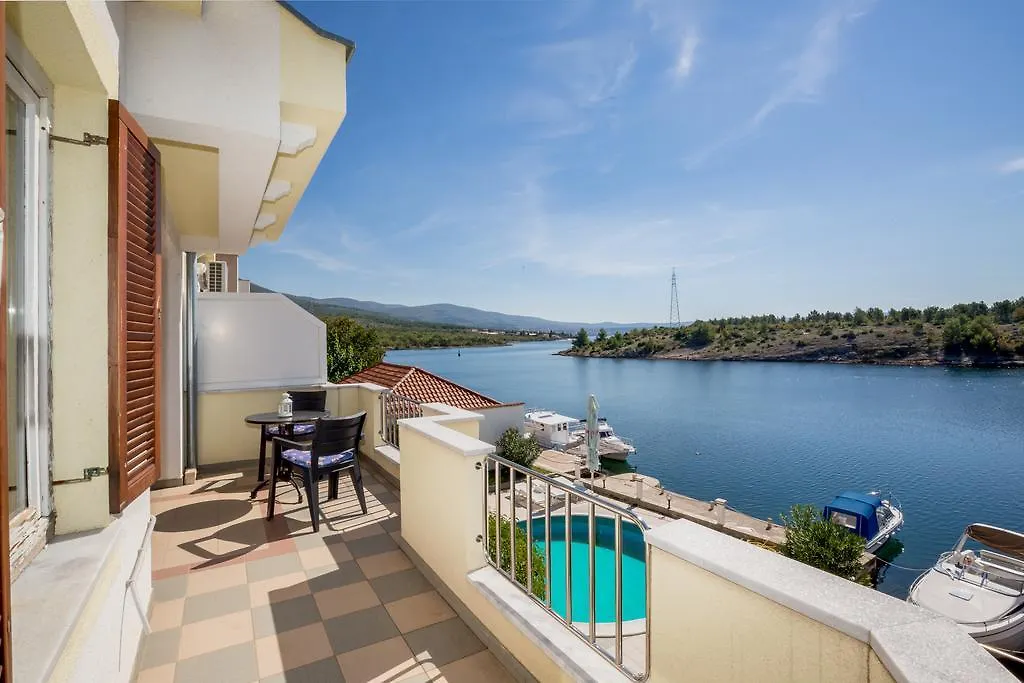 Apartments Duje Ribnica Obrovac Kroatië