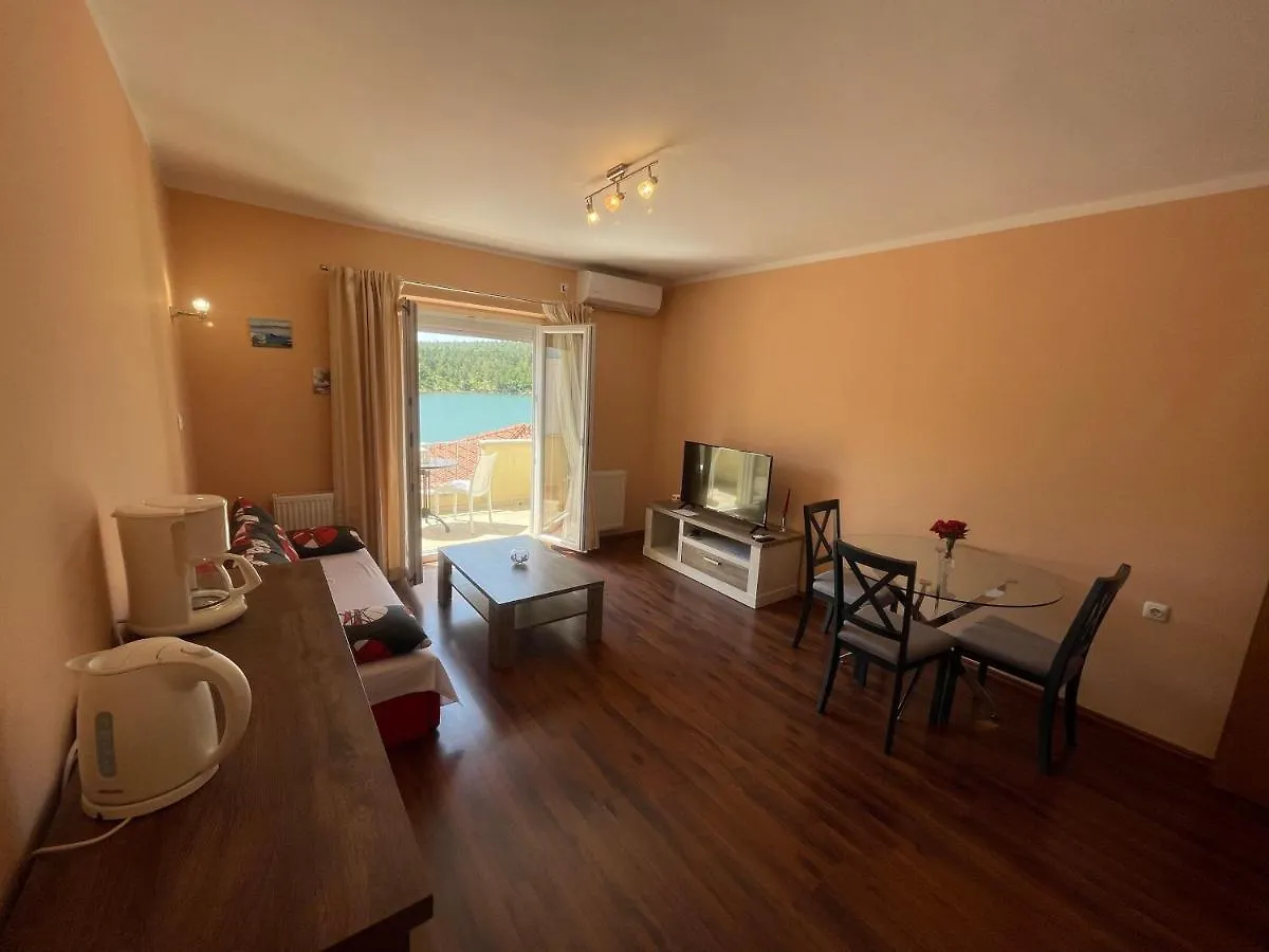 Apartments Duje Ribnica Croatia