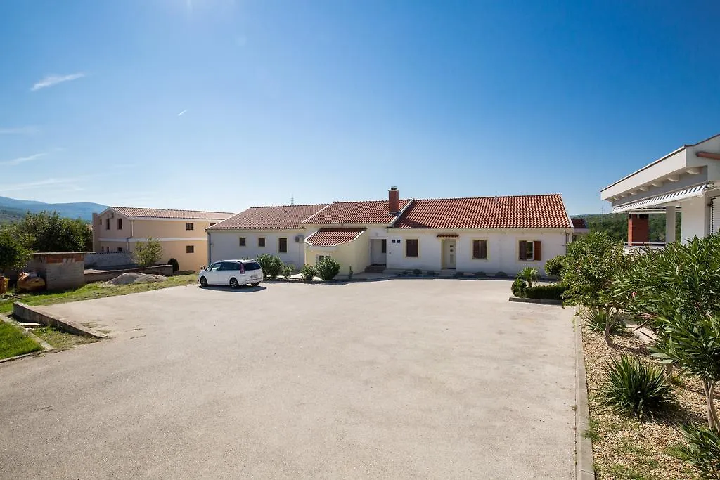 Apartments Duje Ribnica Obrovac